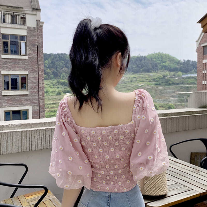 Áo sơ mi voan IELGY tay phồng ngắn in họa tiết hoa cúc thời trang cho nữ