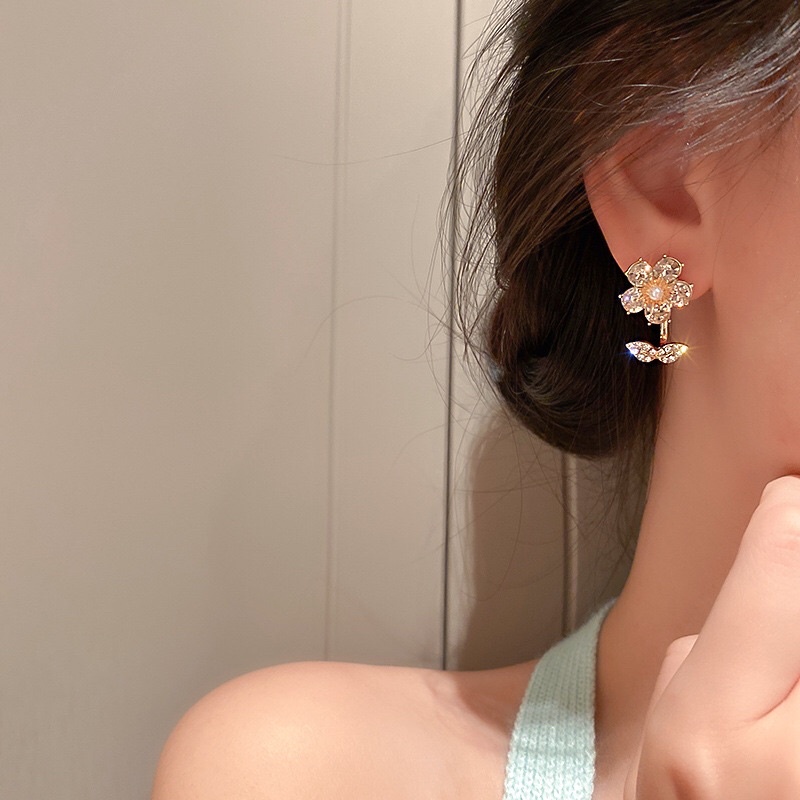 Bông tai thiết kế bông hoa đá đáng yêu cho nữ H23