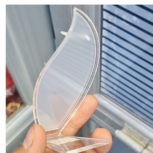 Đế trưng bày trang sức mặt dây chuyền