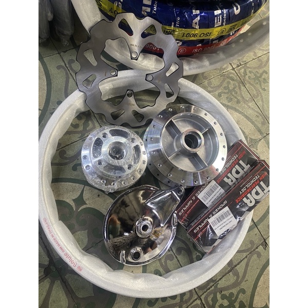 Căm đùm niềng mạ crom sỉrius/ ex 2010 ko chế cháo