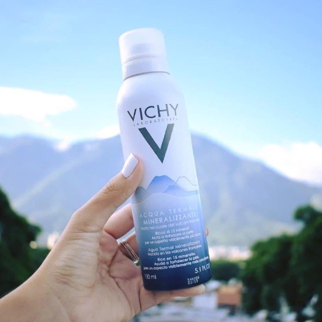 Xịt Khoáng Làm Dịu Vichy Mineralizing Thermal Water 300ml