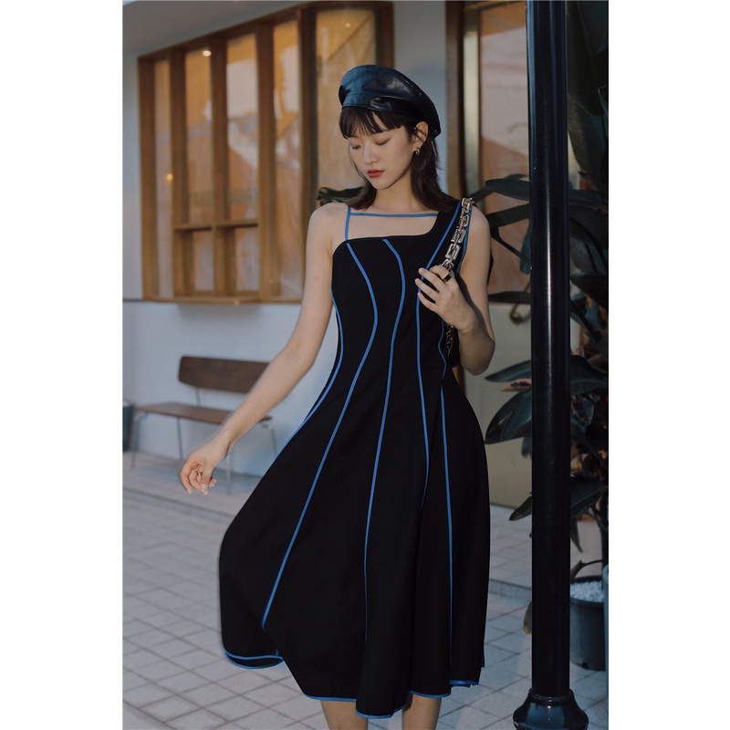 Đầm Xoè Mushroom Lee - Màu Đen Line Xanh