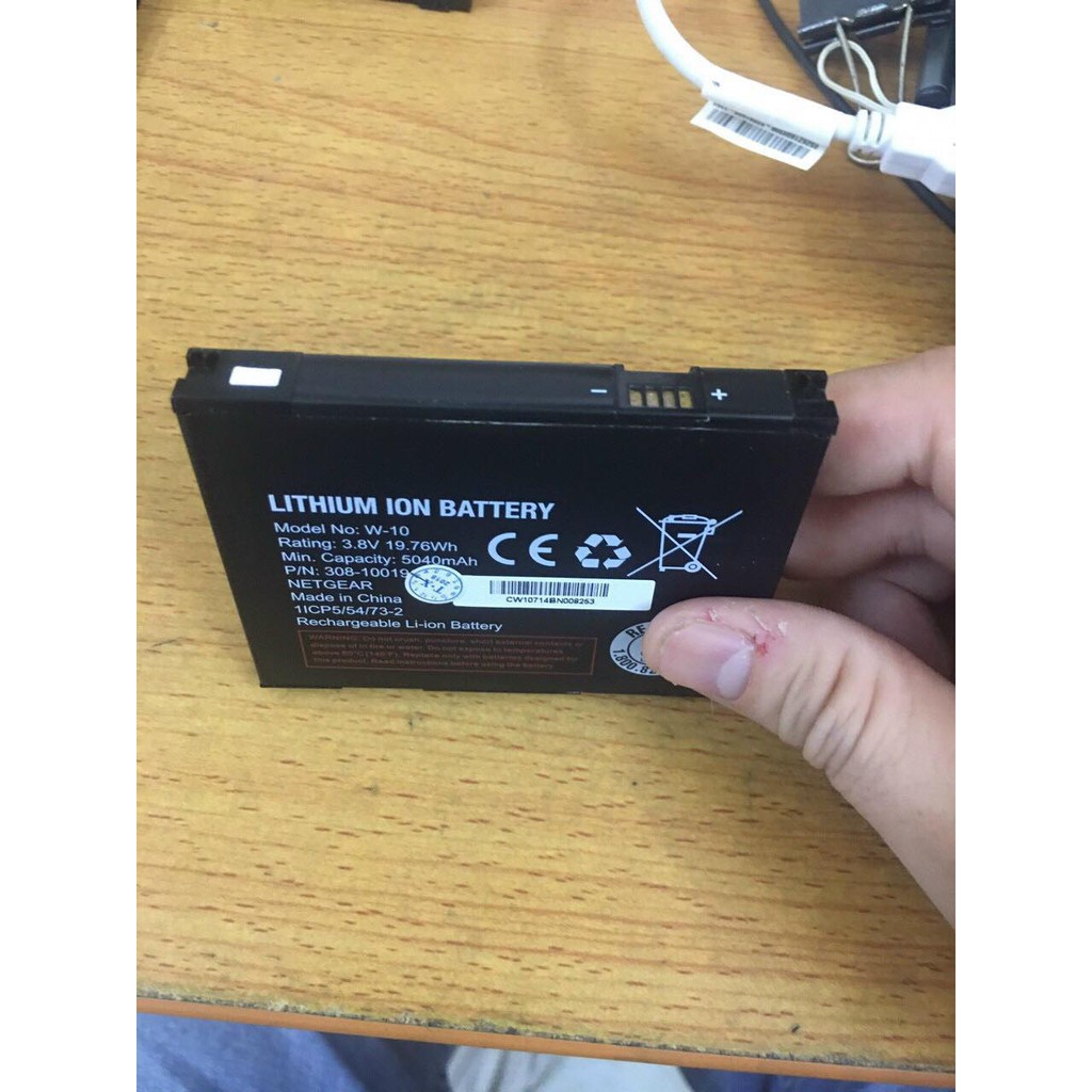 Pin cục phát Wifi Netgear MR1100  chính hãng. Dung lượng 5040mAh Mới