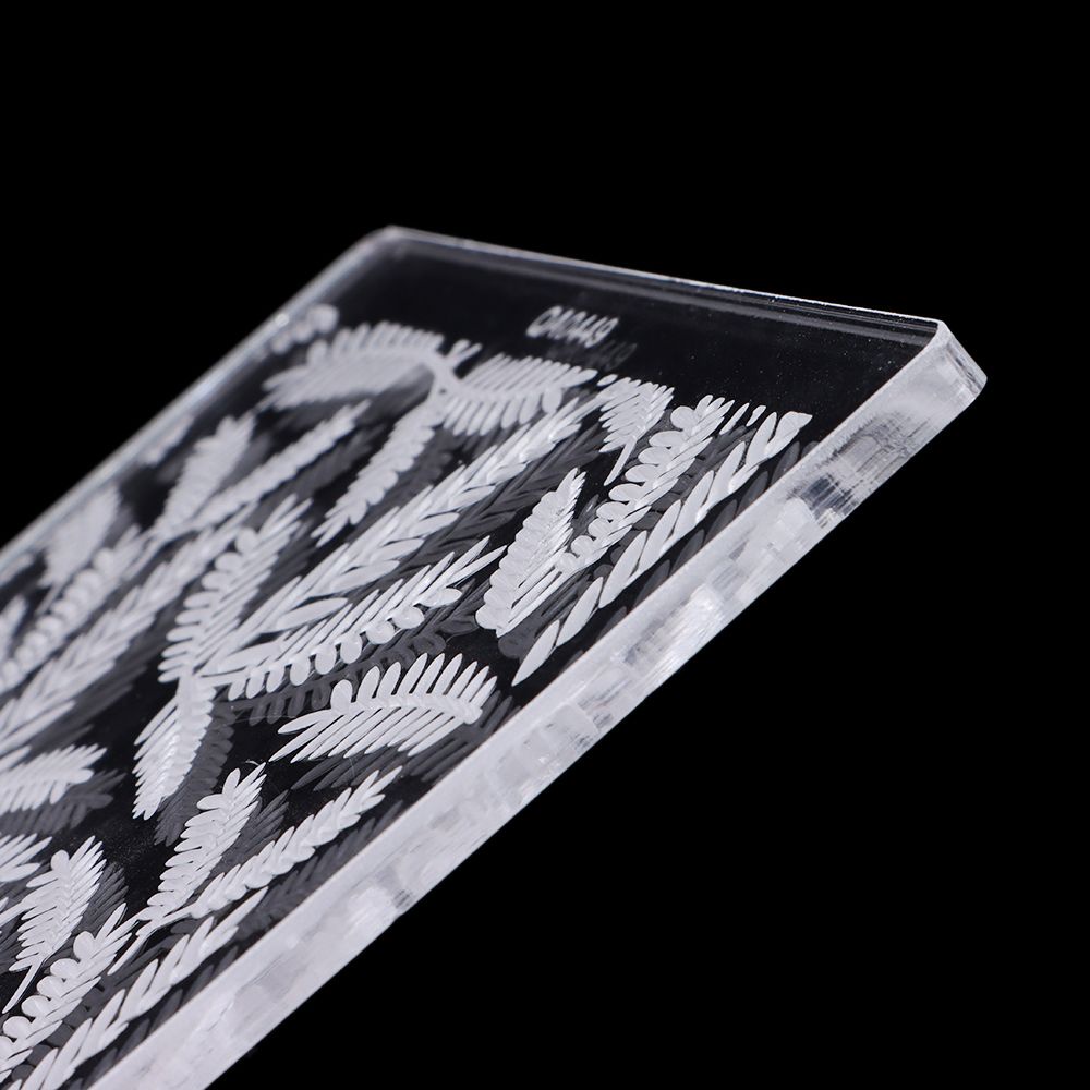 Khuôn làm bánh bằng acrylic dập nổi hình hoa lá độc đáo tiện dụng