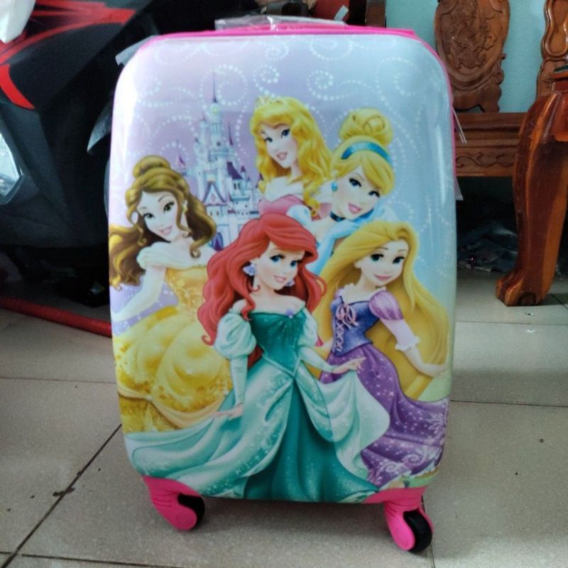 Vali kéo Công chúa