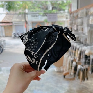 BỜM LỤA SANG CHẢNH, TIỂU THƯ
