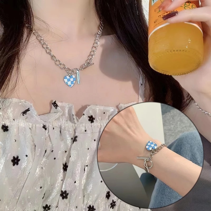 Vòng cổ/Vòng Tay Mặt Hình Trái Tim Họa Tiết Caro Thời Trang Cho Nữ