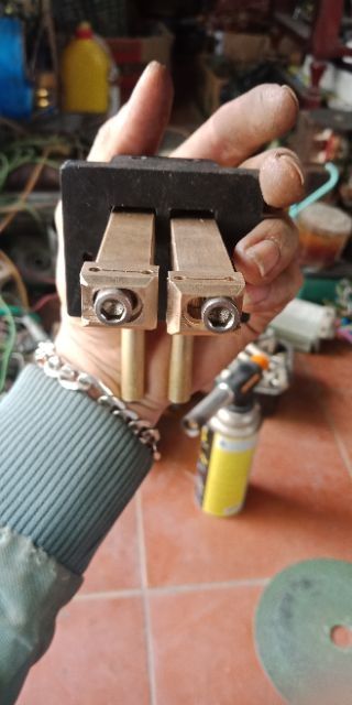 Trụ hàn cell pin cân lực điều chỉnh lực..kèm kim và ốc lục giác 6mm