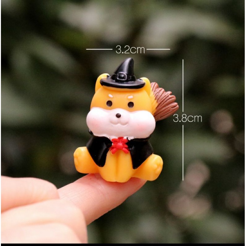 Mô Hình Trang Trí Ô Tô Bàn Làm Việc Phòng Khách - Phụ Kiện Trang Trí Taplo Xe Hơi Chú chó Shiba Halloween Cực Yêu