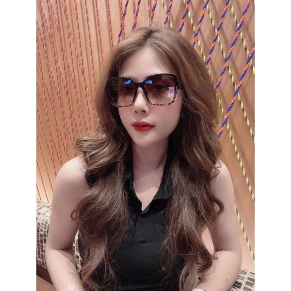 Kính Shein có mail mua hàng của web
