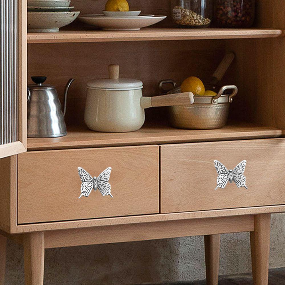 Set 2 Tay Nắm Cửa Hình Bướm Xinh Xắn