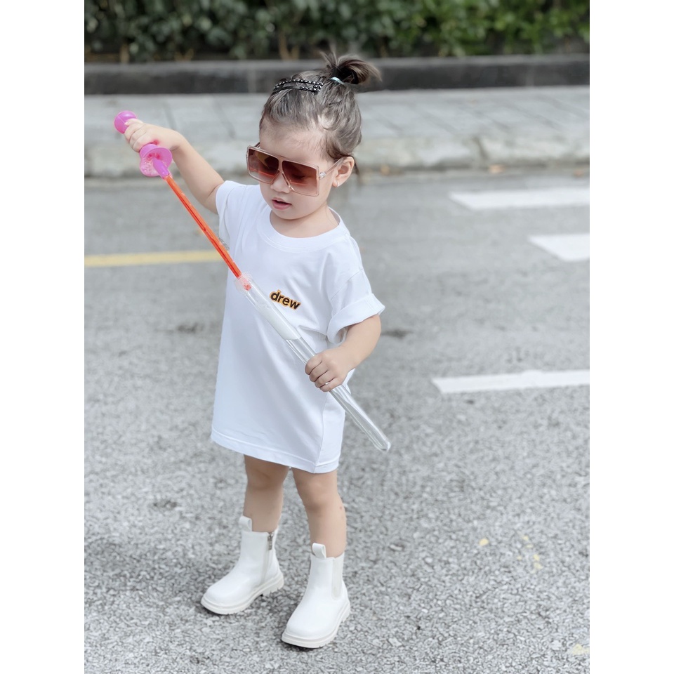 Áo thun tay lỡ, cổ tròn cho bé và gia đình họa tiết D.r.e.w vải cotton mềm mịn, thoáng mát – Sammy_VN