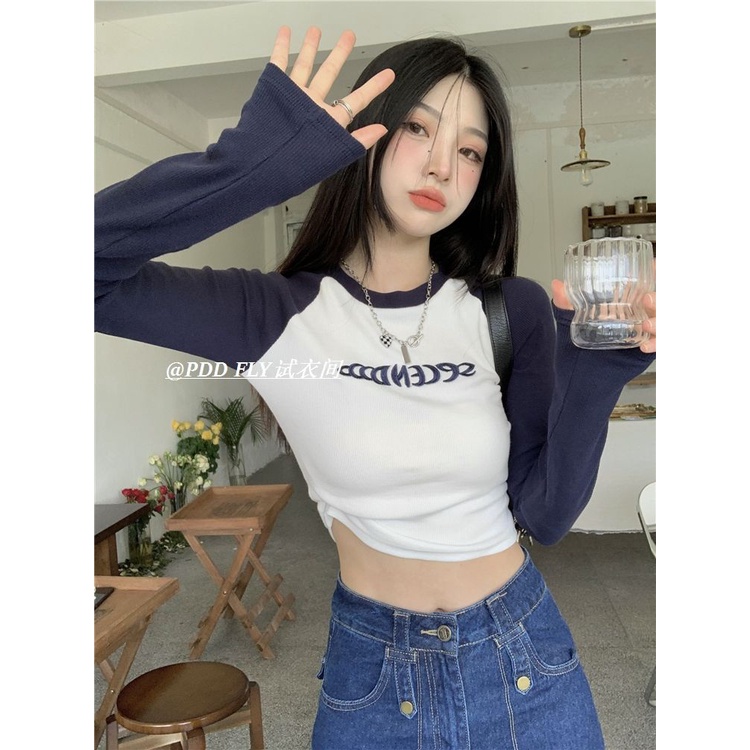 COZOK Áo Croptop Tay Dài Hoạ Tiết Chữ Thêu Phong Cách Vintage