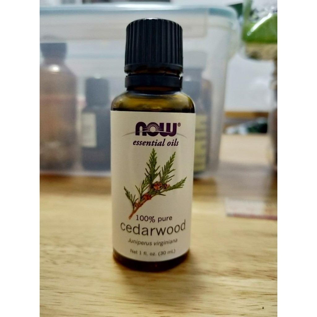 Tinh dầu tuyết tùng Now Foods cedarwood essential oil 30ml