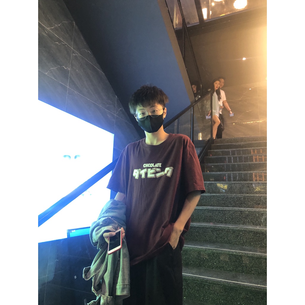 Áo phông đỏ đô Nelly chất cotton Unisex