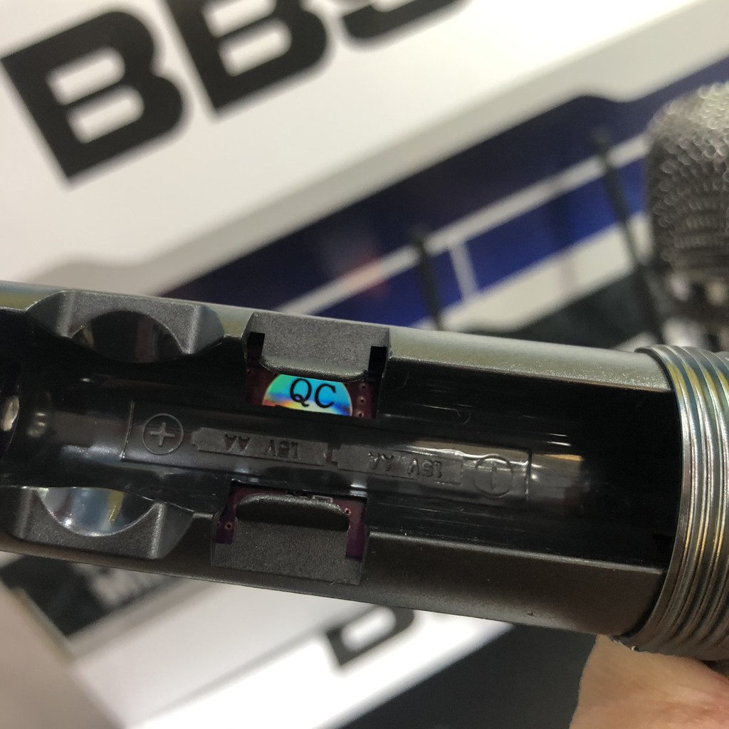 Micro Karaoke Không Dây B.B.S K868 - Model mới 2021 - Vỉ tím, tự ngắt, hát nhẹ, tròn tiếng, bắt sóng siêu xa