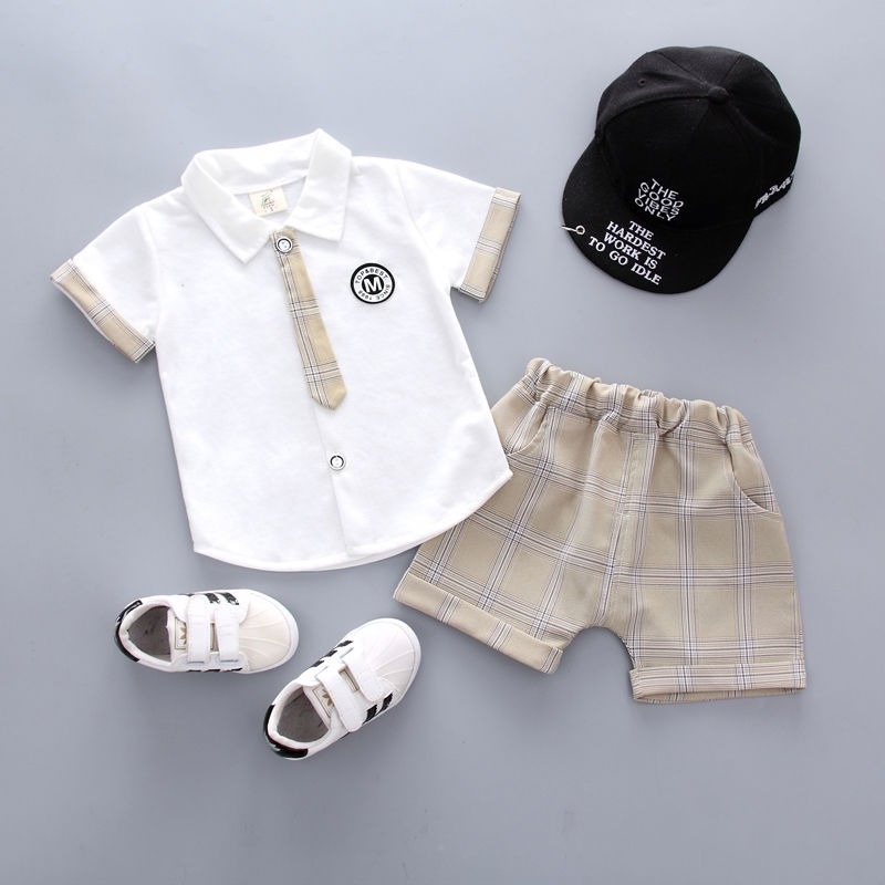 Bộ trang phục 2 mảnh áo thun tay ngắn quần short phong cách Hàn Quốc cho bé trai