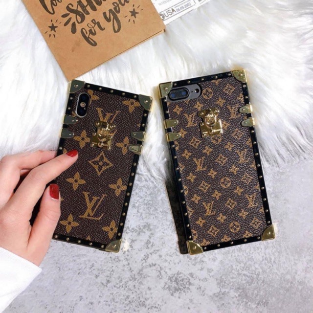Ốp Vuông LV chữ nhỏ - chữ to dùng cho iphone 6,6/7,8/7,8 Plus/X,XS/XSMAX/11/11 pro max/ip12 6.1/12 6.7 | BigBuy360 - bigbuy360.vn