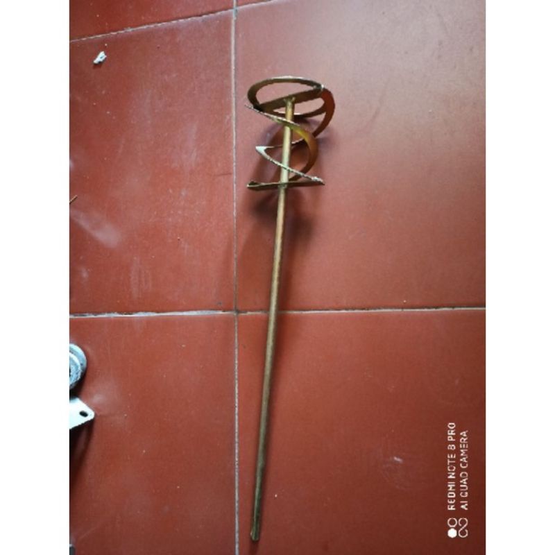 Gậy quấy sơn chân khoan bê tông(50cm)
