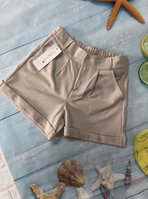 [Mã WASTUP5 giảm 10% tối đa 20K đơn 99K] Quần short ống rộng cúc khoá gấu lật | BigBuy360 - bigbuy360.vn