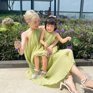đầm đôi xốp nhún cho mẹ và bé