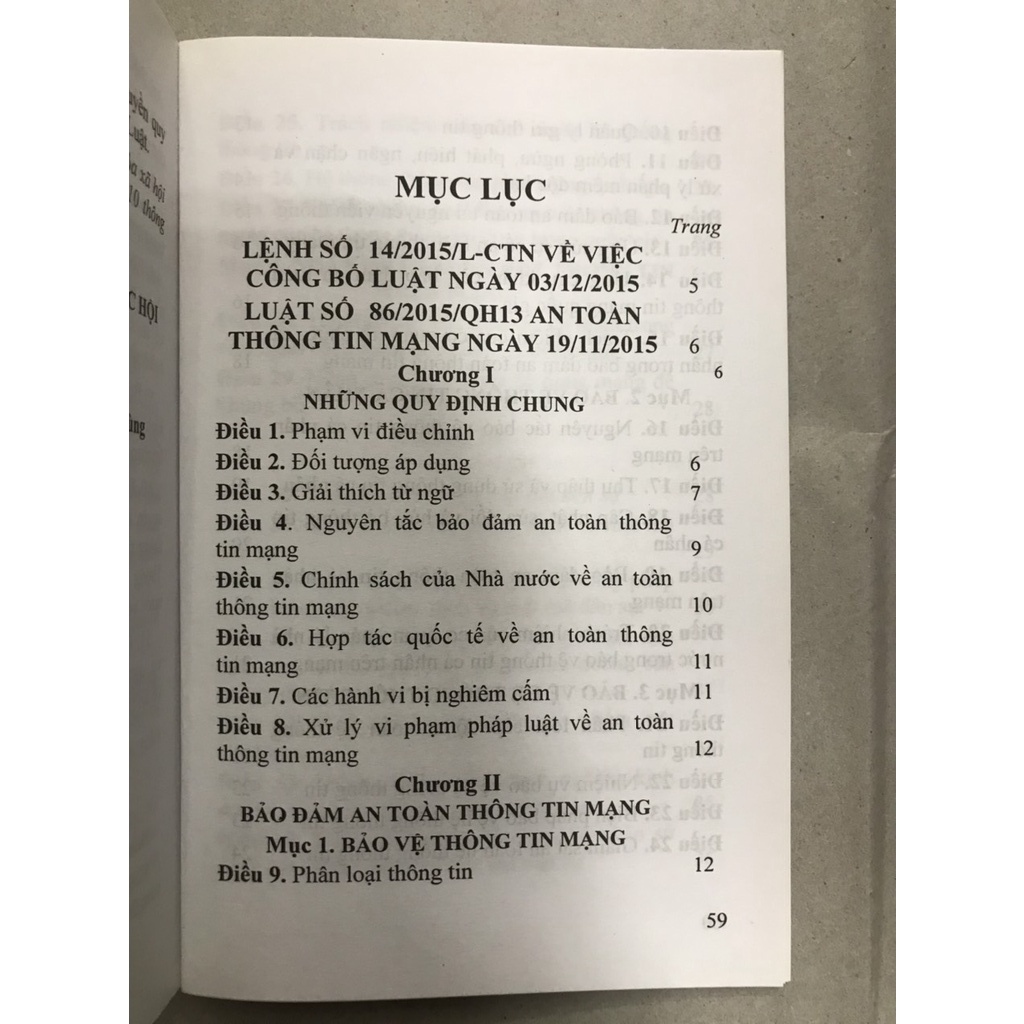 Sách Luật an toàn thông tin mạng