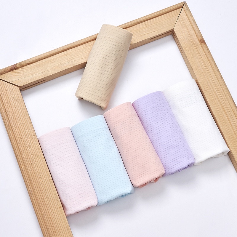 Quần Lót Đúc Su Không Đường May Thông Hơi 1523 1524