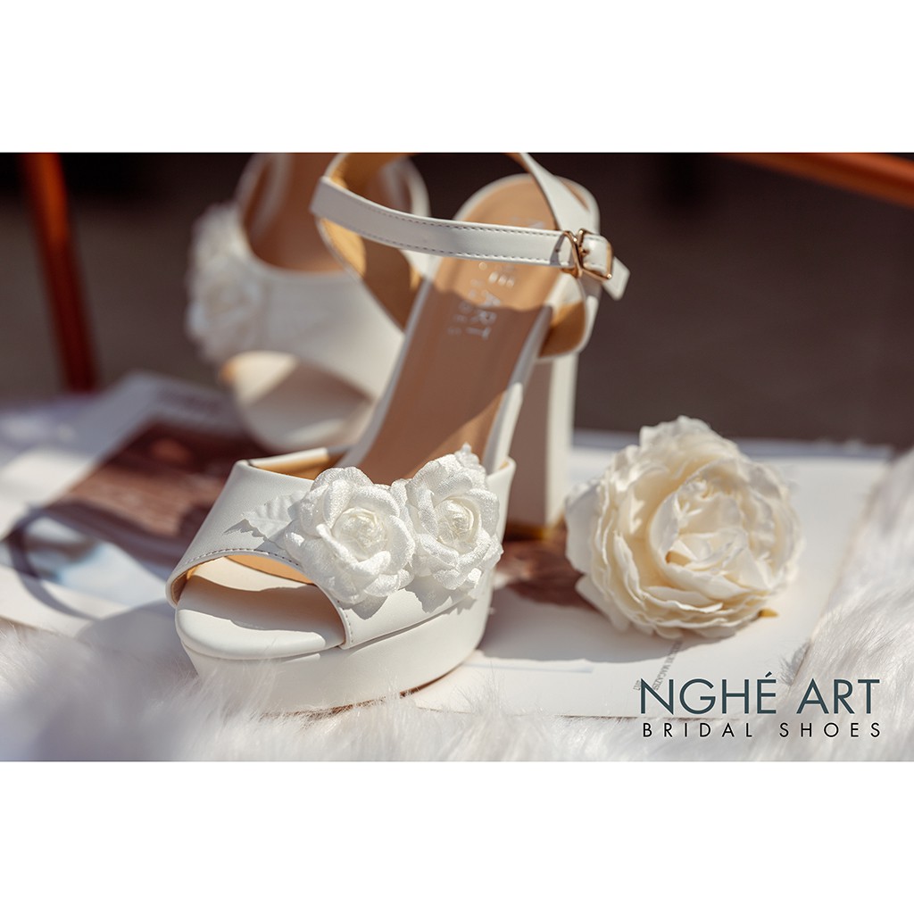 Giày cưới Nghé Art cao gót đính hoa lụa 283-203-12p-da