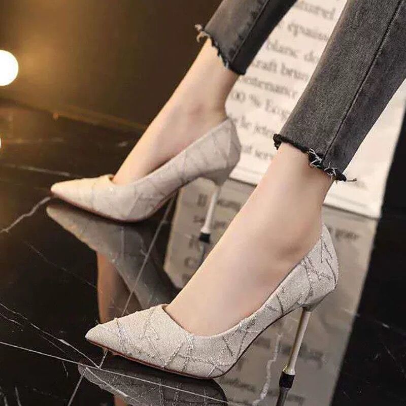 Giày cao gót mũi nhọn phong cách Pháp cho nữ