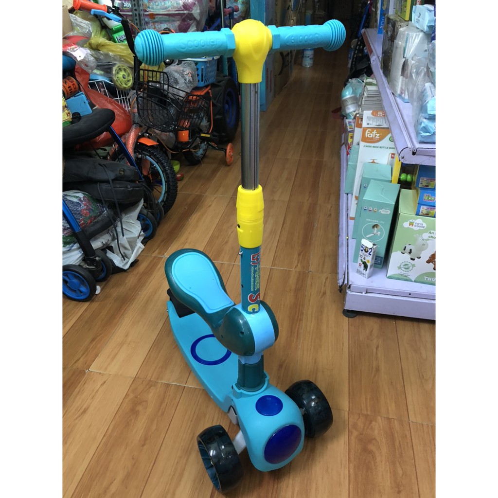 Xe trượt scooter có nhạc có đèn kiêm xe chòi chân 3 trong 1 ( Scooter 3 in 1 )