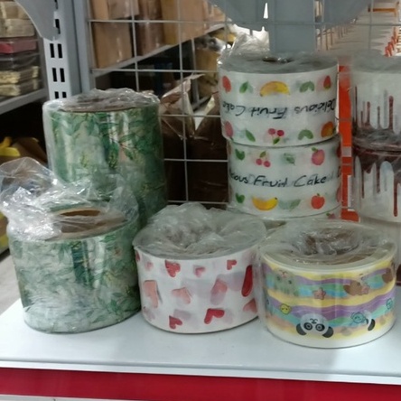 Cuộn 1kg mica in hình bọc thành bánh Mouse, mica quấn thành bánh trang trí bánh, Bao bánh hoa văn