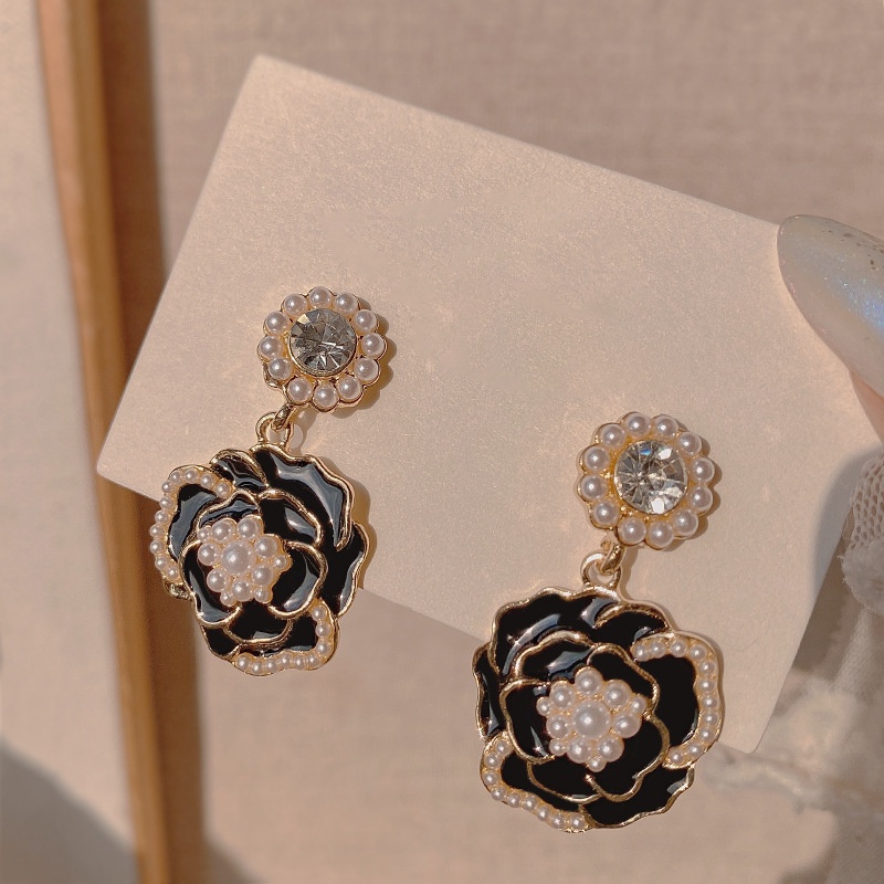 Khuyên Tai Ngọc Trai Hình Hoa Trà Cao Cấp Sang Trọng Thời Trang 2022 Dành Cho Nữ