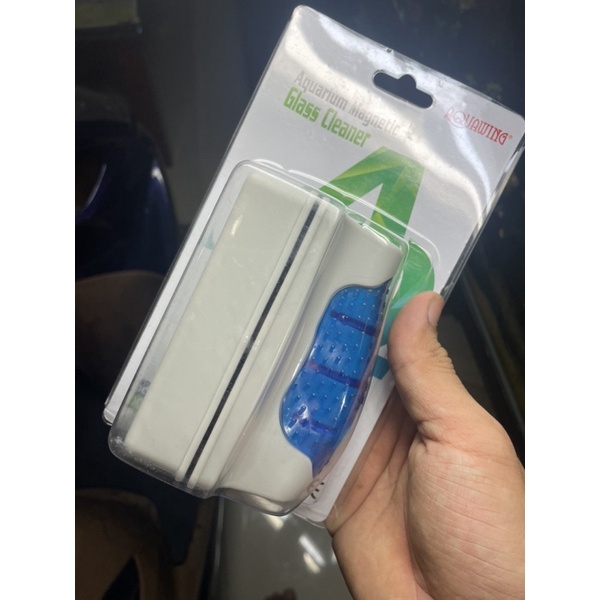 Nam châm vệ sinh bể cá