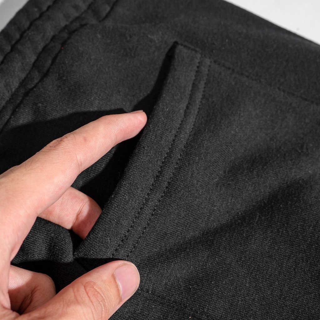 Quần Short Basic chất vải nỉ chân cua khô thoáng, thoải mái, nhiều màu dễ phối.