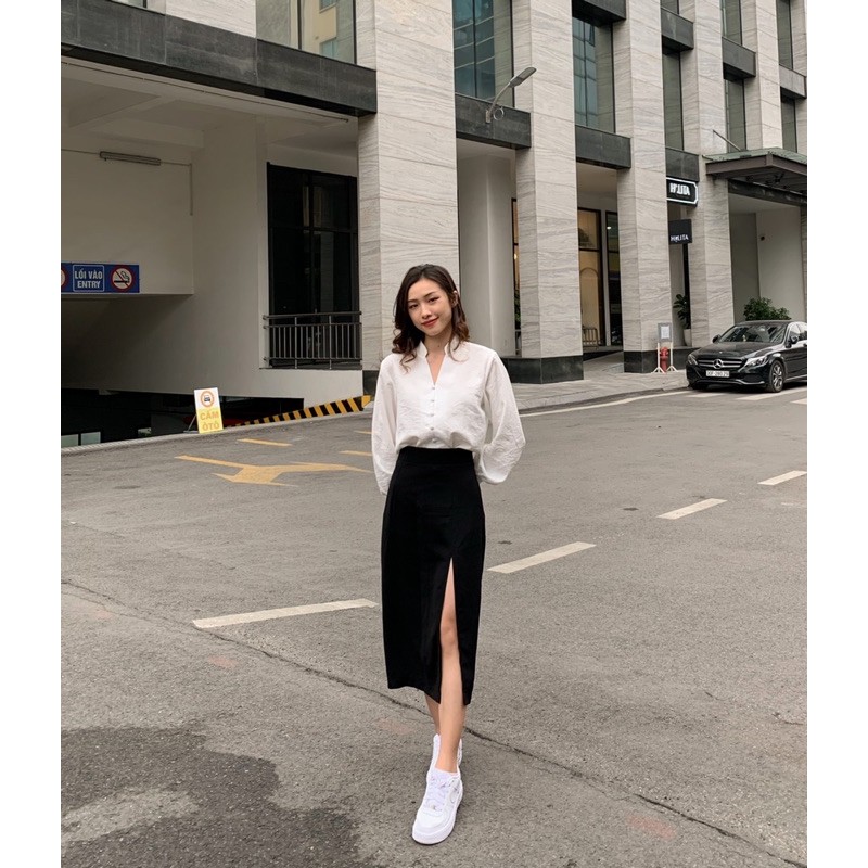 Chân váy xẻ đen Slit Skirt_ZIEL | BigBuy360 - bigbuy360.vn