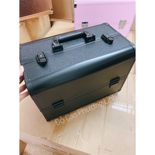 Cốp nhôm nail,mi, phun xăm, makeup 3 tầng 2khuy (Sz 37*22*28) có khay mút , sẵn full 3 màu sll