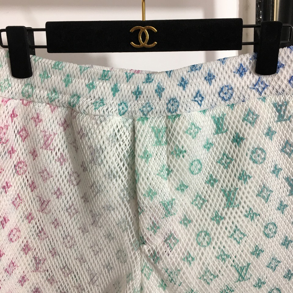 Quần short nữ thời trang cao cấp Louis Vuitton LV phong cách trẻ trung, thời thượng