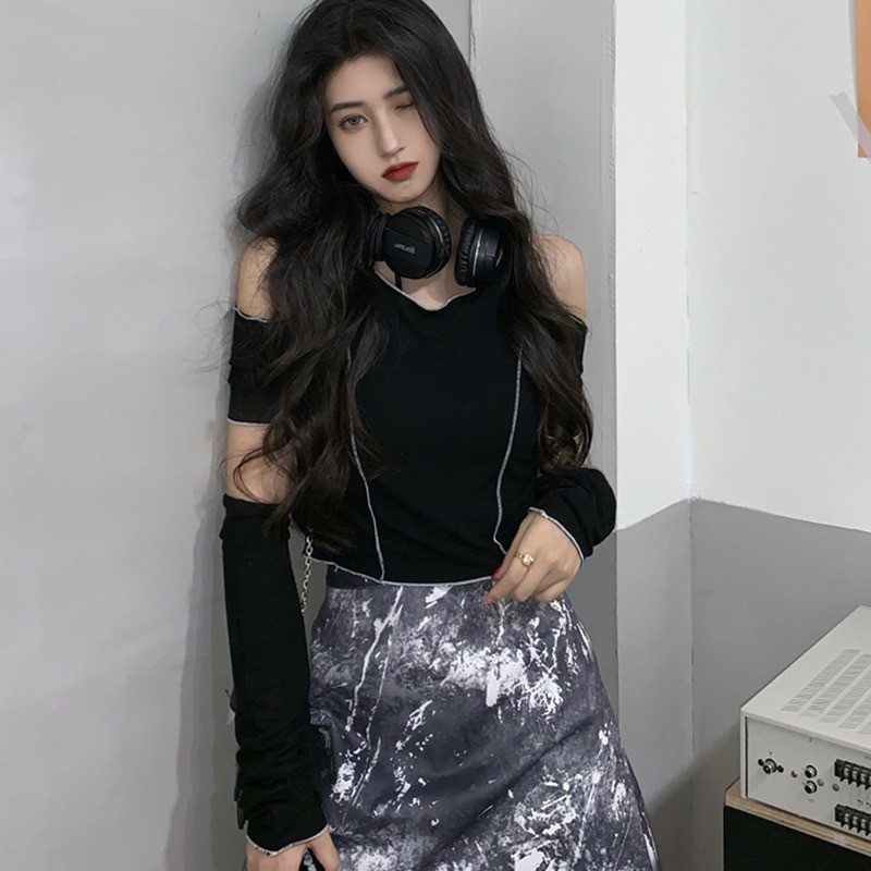 Áo Thun Nữ Ngắn Tay Cổ Tròn Thời Trang