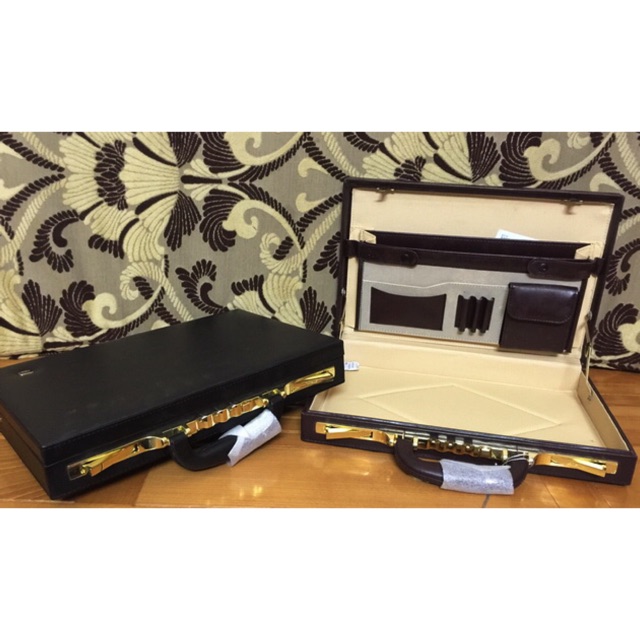 CẶP DA CATAP KHÓA SỐ MẪU NHỎ GỌN,KHÓA SỐ MẬT MÃ AN TOÀN DỄ SỬ DỤNG | BigBuy360 - bigbuy360.vn