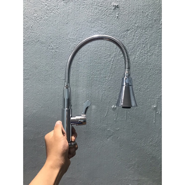 [Tặng kèm dây cấp nước] Vòi rửa bát lạnh inox 304 bóng đầu loa tăng áp chỉnh 2 chế độ