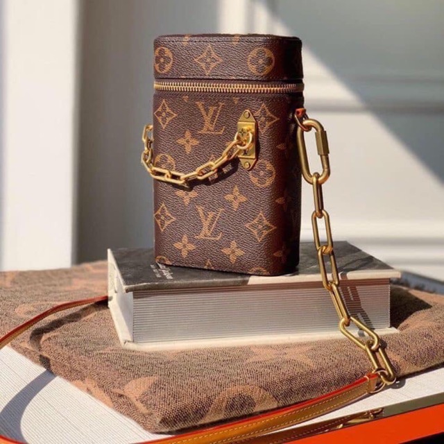 Túi nhỏ xích vàng