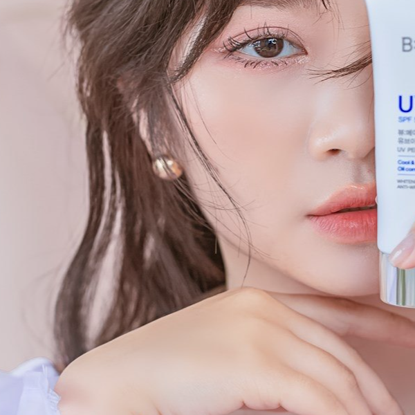 Mỹ Phẩm_Lê Vân Anh