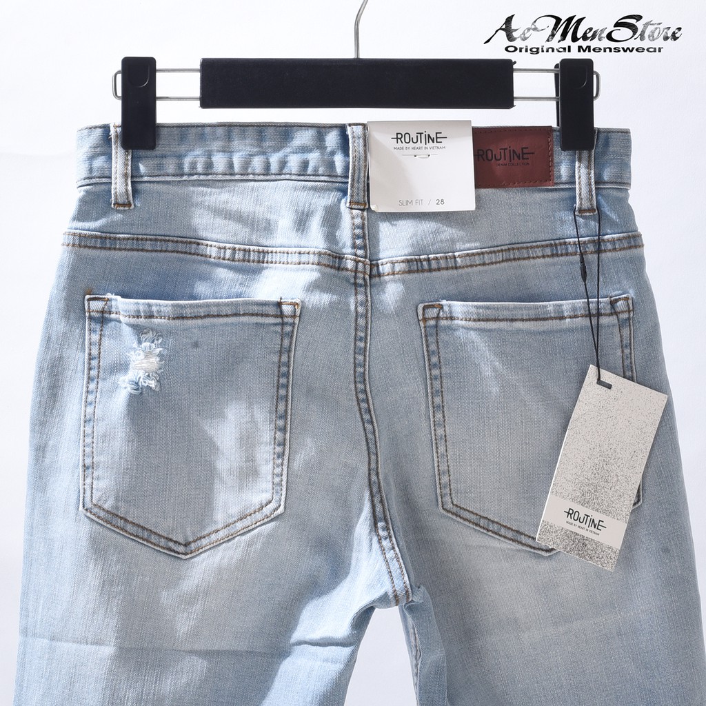 Quần jean nam rách gối xanh nhạt QJ125002 mẫu quần jean mới nhất từ Routine