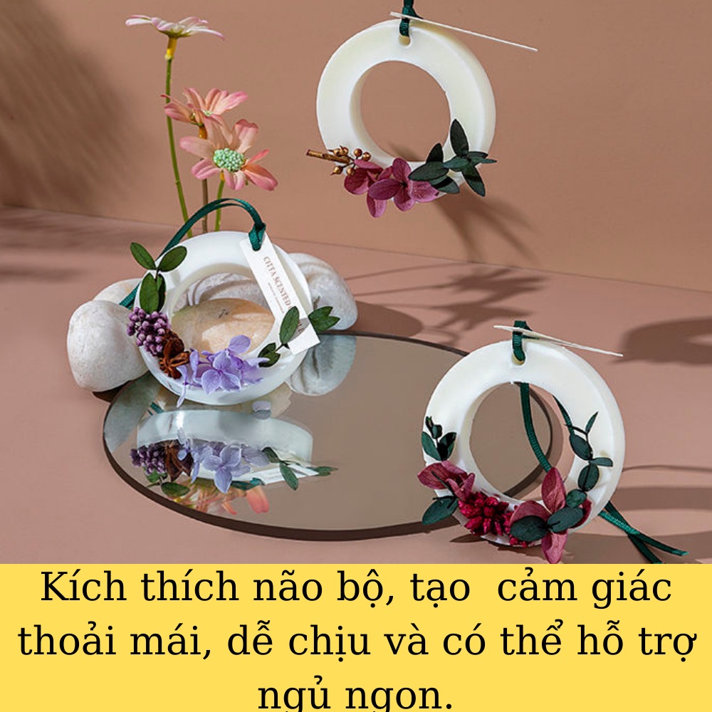 Sáp thơm phòng CHILLAX hình tròn thủng hương thơm tự nhiên treo trong nhà, bàn làm việc, bếp ăn, làm quà tặng