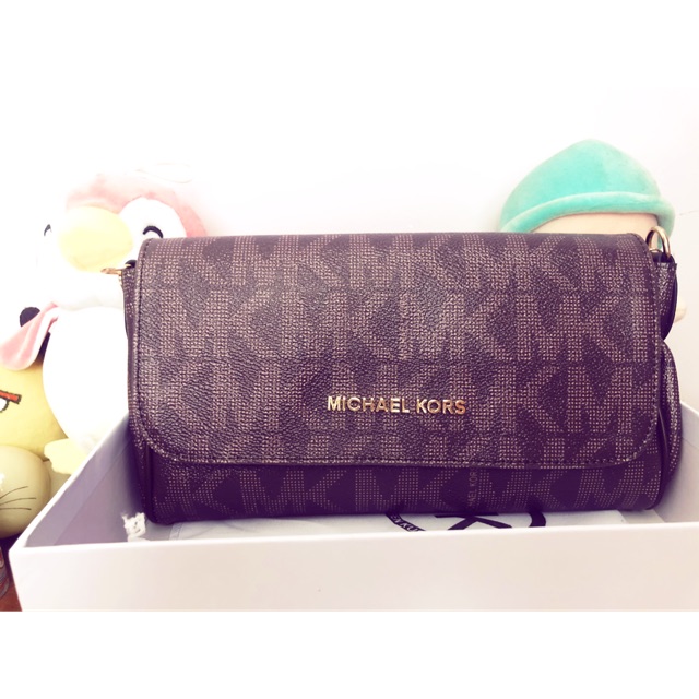 Túi xách nữ Michael kors