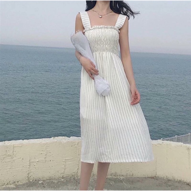 Váy thô quai kẻ trắng