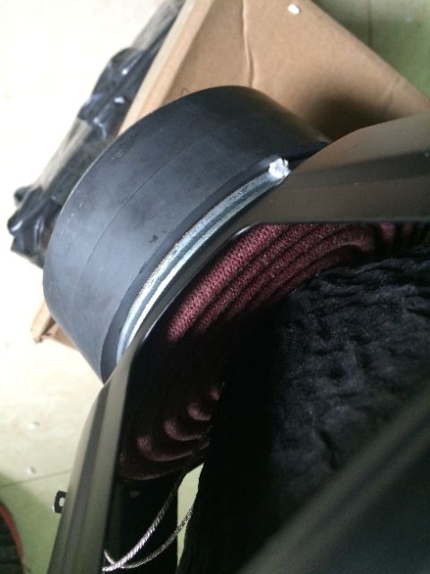 Bass 30 - 3 tấc sub siêu trầm côn 51 từ 126x126mm