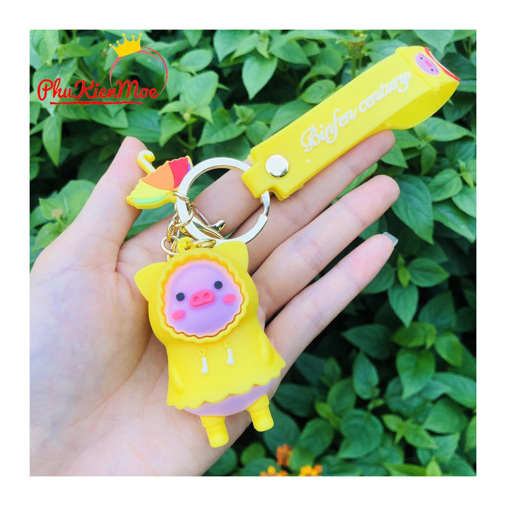 Móc chìa khóa đôi dành cho tình bạn, tình yêu hình chú heo mặc áo mưa siêu cute
