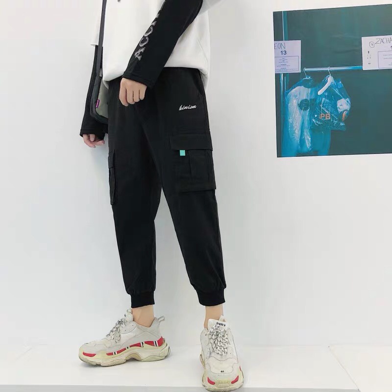 Quần jogger WIND unisex form rộng GIAO Ngẫu Nhiên thử sự may mắn