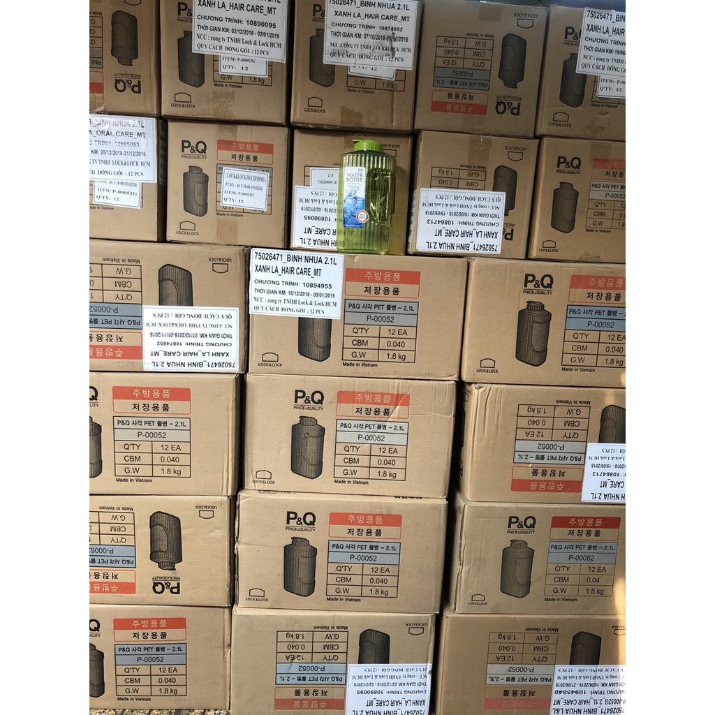 BÌNH NƯỚC NHỰA LOCK &amp; LOCK 2,1 LÍT